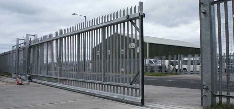 Commercial Swing Gate Repair Maywood