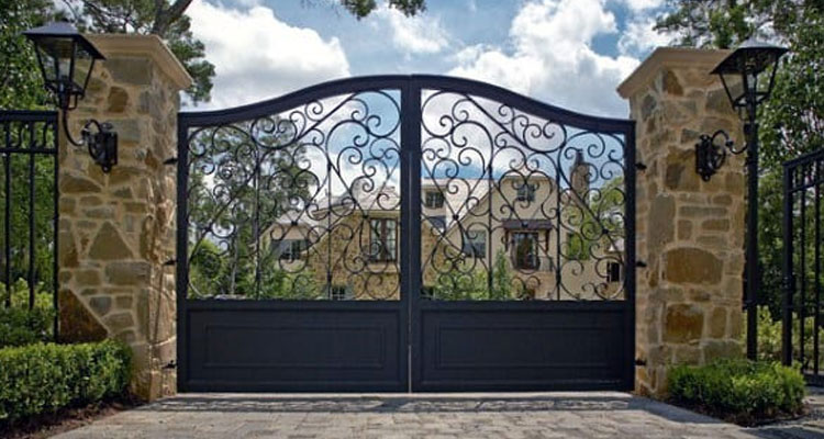 Sliding Driveway Gate Installation Maywood